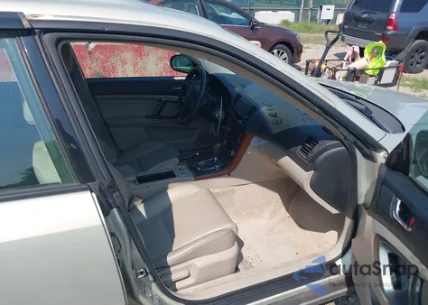 2005 Subaru Outback 2.5I Limited z USA, uszkodzony, nr VIN 4S4BP62C757386036